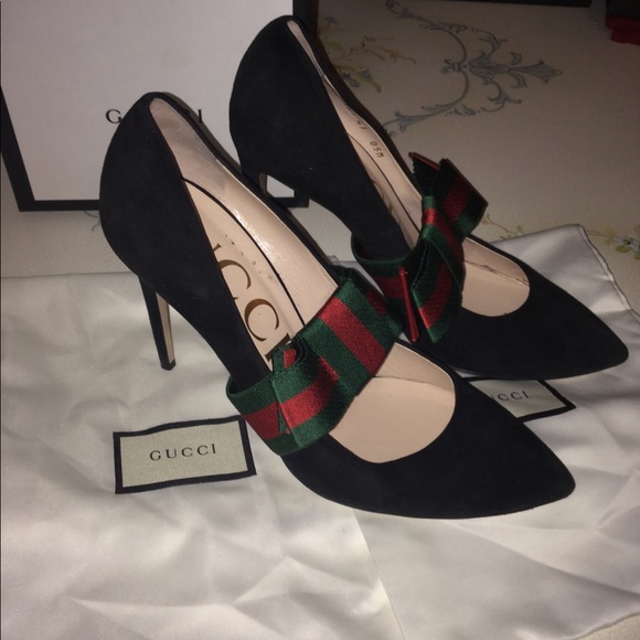 Gucci Black Pumps Like New!!! - Picture 1 of 5